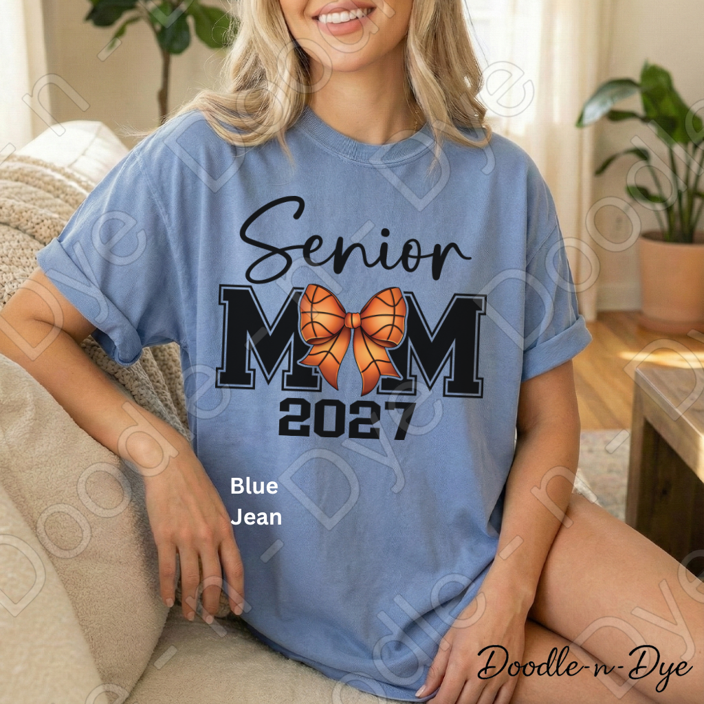 Senior 2027 Mom Comfort Colors Tee, Class of 2027 Mom Shirt, Graduation Mom Tee
