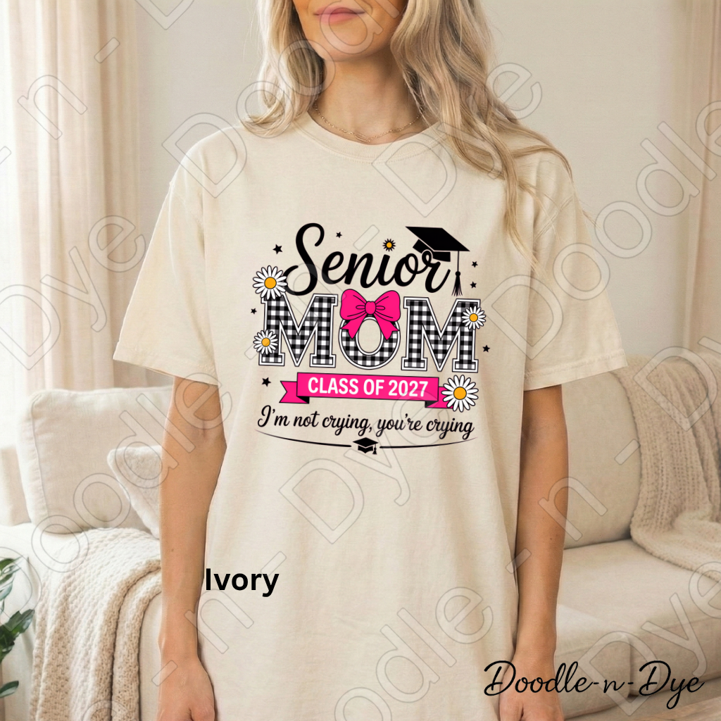 Senior Mom Comfort Colors Tee, Class of 2027 Mom Shirt, Mom Life Graduation T-Shirt, Gift for Her