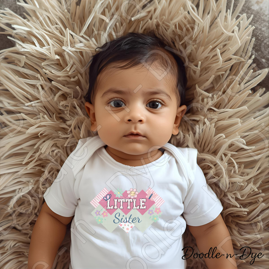 Little Sister Organic Onesie, Baby Girl Announcement Onesie, Babybugz Little Sister Bodysuit